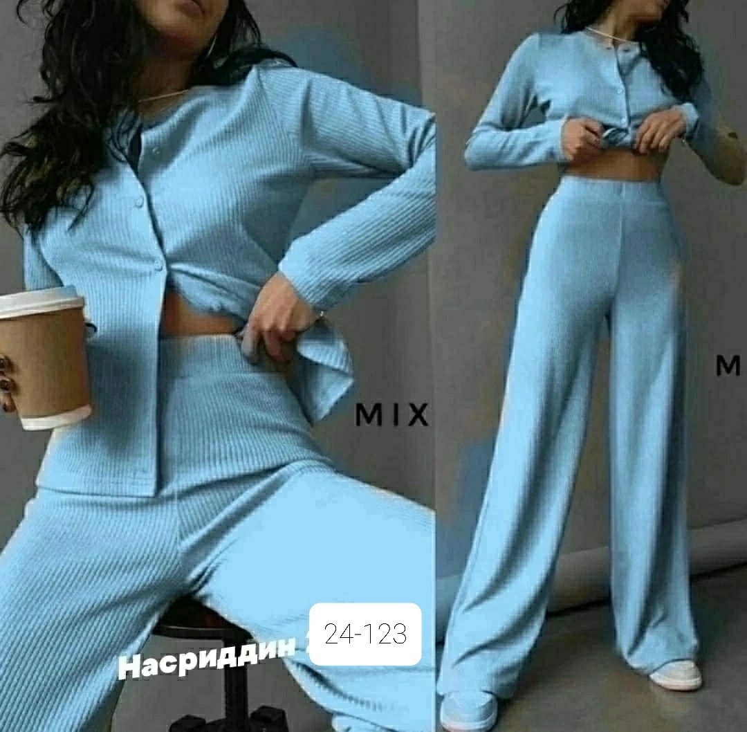 костюмы женские один,костюмы женские брючные,трикотажные костюмы,женские костюмы,костюм с брюками