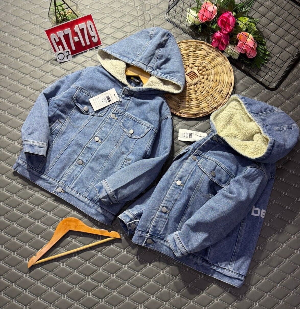 джинсовая куртка для мальчика,джинсовая куртка,джинсовая куртка с капюшоном,джинсовая куртка для девочек,демисезонная джинсовая куртка для мальчиков