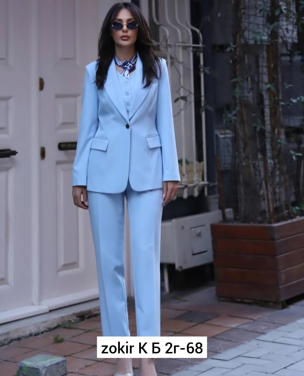 костюмы брючные,костюмы тройка,костюм женский тройка,женские костюмы,женский брючный костюм