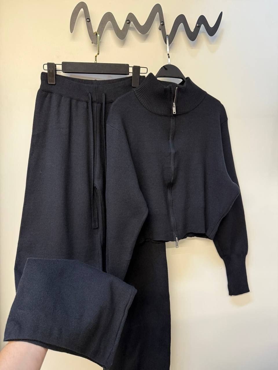 костюмы женские,стильные костюмы,костюмы трикотажные,костюм трикотаж,вязаные костюмы