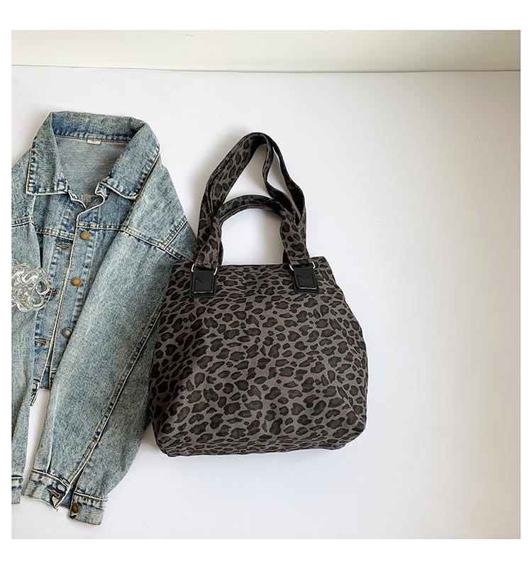 леопардовая сумка,сумка с леопардовым принтом,сумка шоппер с леопардовым принтом,сумка шоппер леопардовая,сумочки