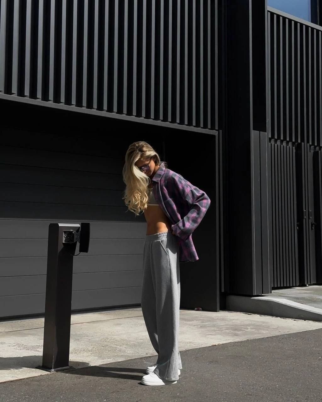 женская рубашка в клетку оверсайз,рубашка женская,рубашка в клетку женская,рубашка женская оверсайз в клетку удлиненная,стильная рубашка