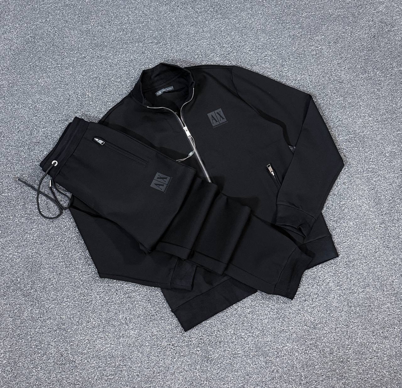 спортивный костюм stefano ricci,спортивный костюм armani,спортивные мужские костюмы,спортивный костюм brunello cucinelli,спортивные костюм