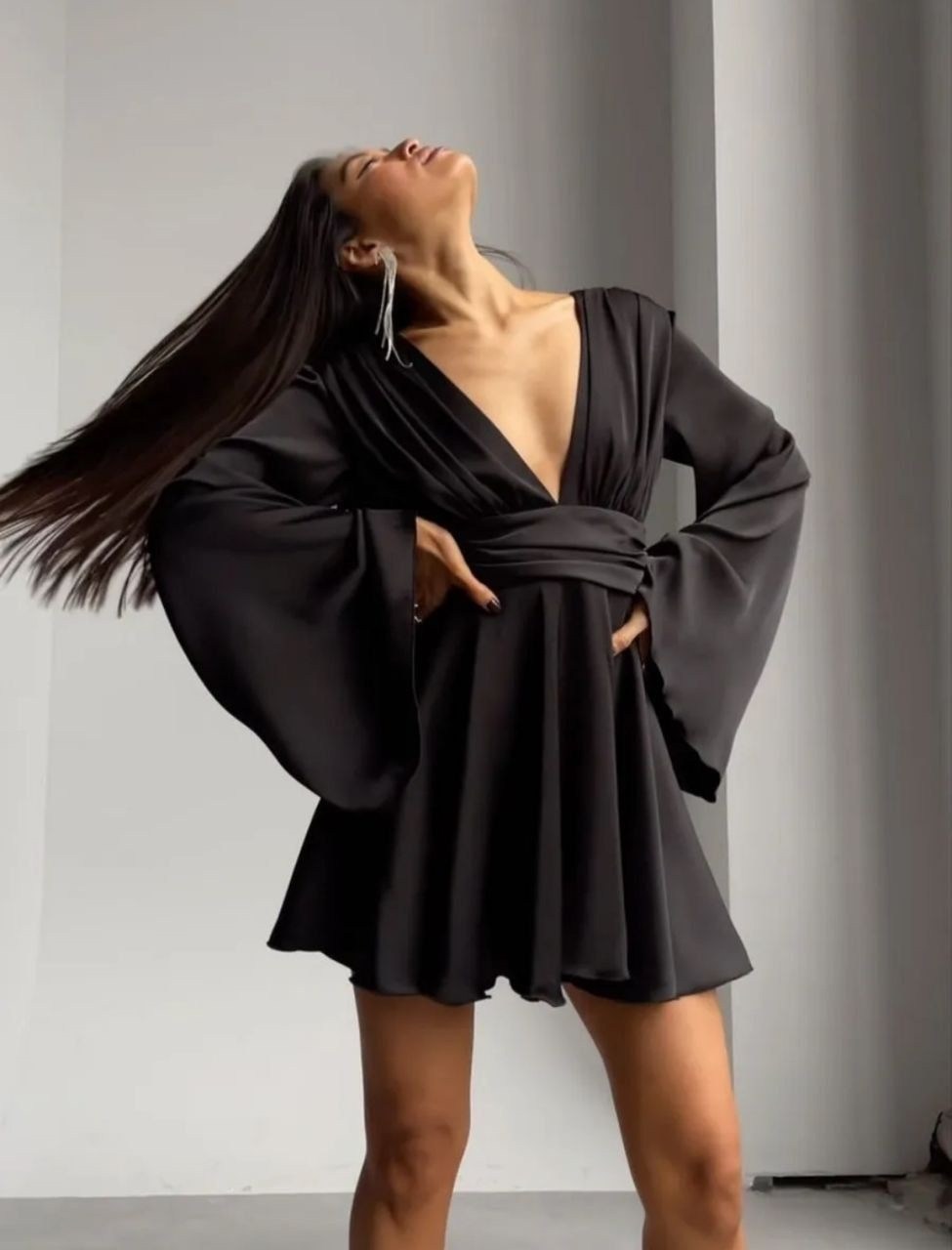 платье из шелка,платье с рукавами,шелковое платье,шелковое платье с запахом,атласное платье с запахом