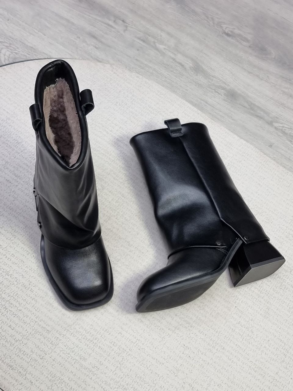,короткие сапоги,сапожки,черные сапоги,кожаные сапоги