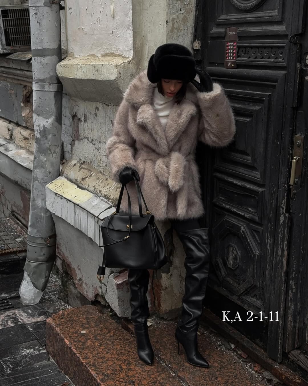 шуба зимняя,шуба модная,шубка,шуба из меха,пальто с мехом