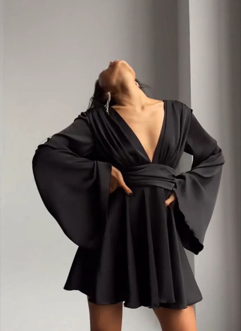 платье из шелка,платье с рукавами,шелковое платье,шелковое платье с запахом,атласное платье с запахом