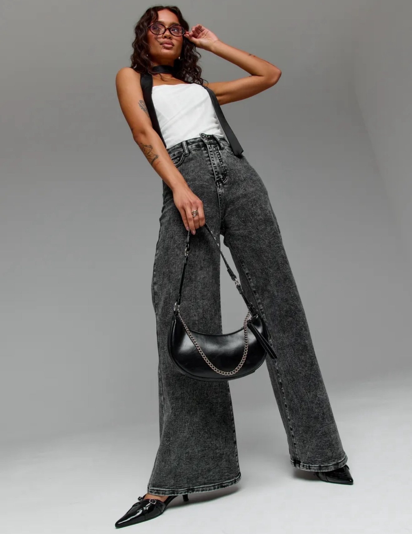 женские джинсы,широкие джинсы,джинсы женские широкие,модные джинсы,джинсы стильные