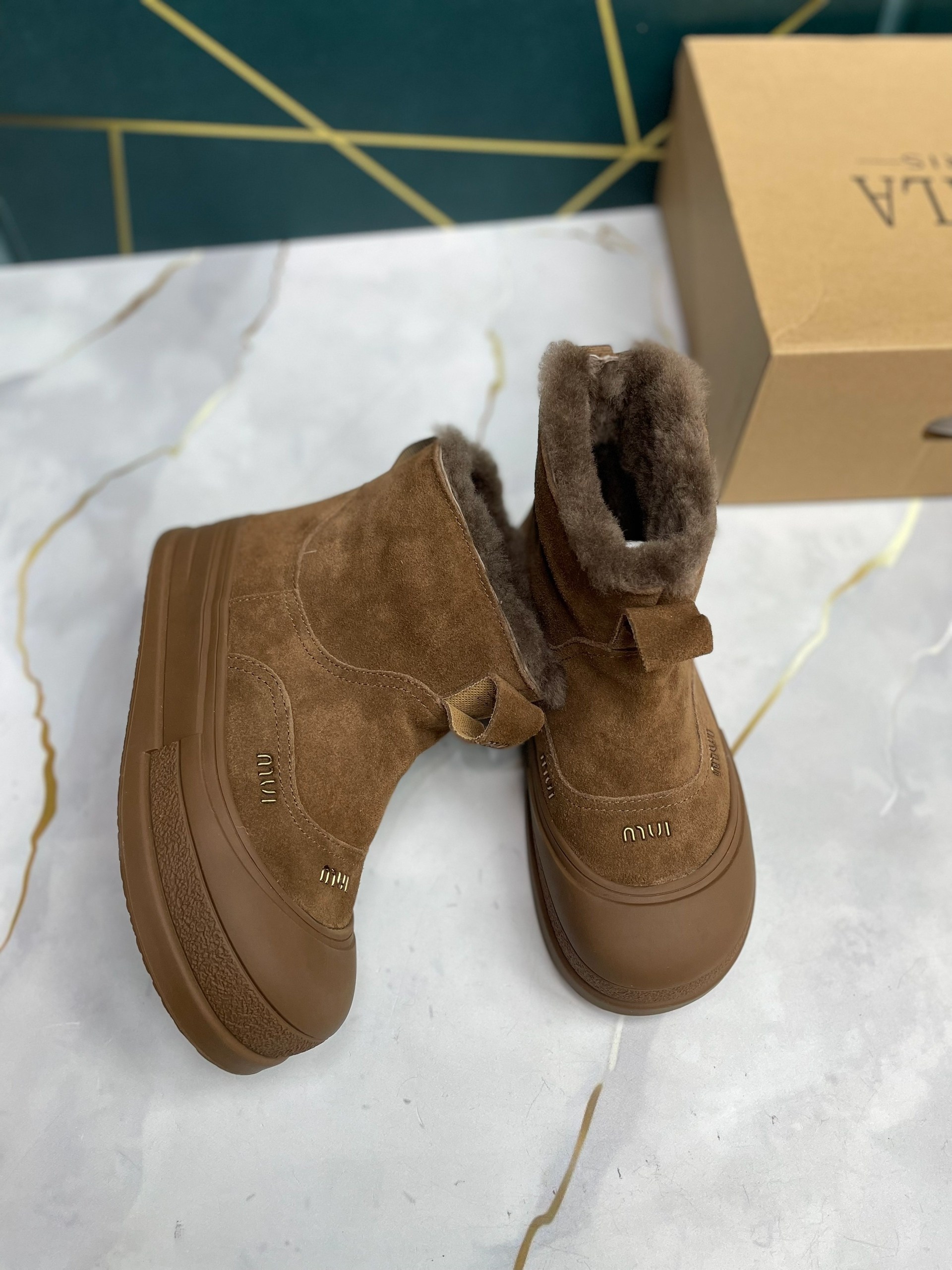 , зимняя,зимние ботинки,женская зимняя ,теплая