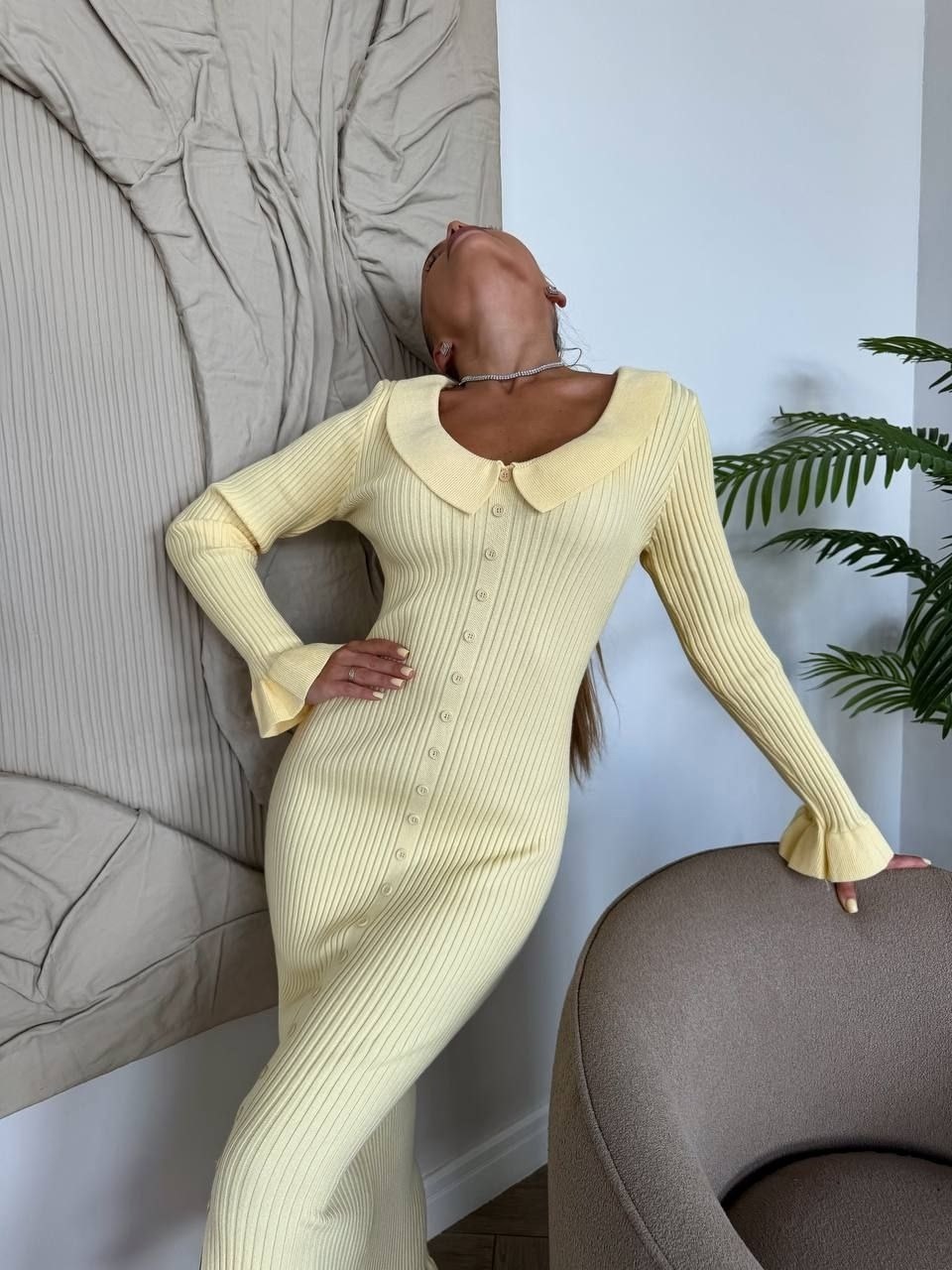 вязаные платья,трикотажное платье,трикотажные костюмы,платье вязаное женское,платье с оборками