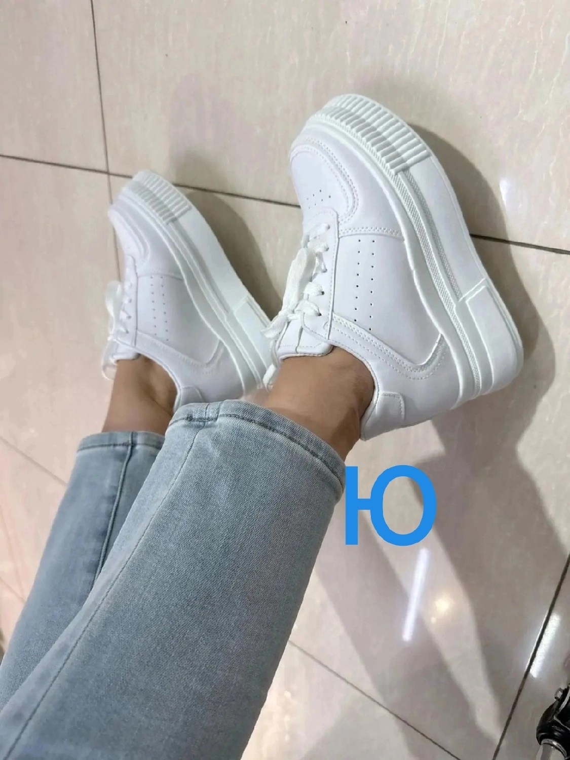 ,белые женские кроссовки,белые кроссовки,женские кроссовки,кеды селин