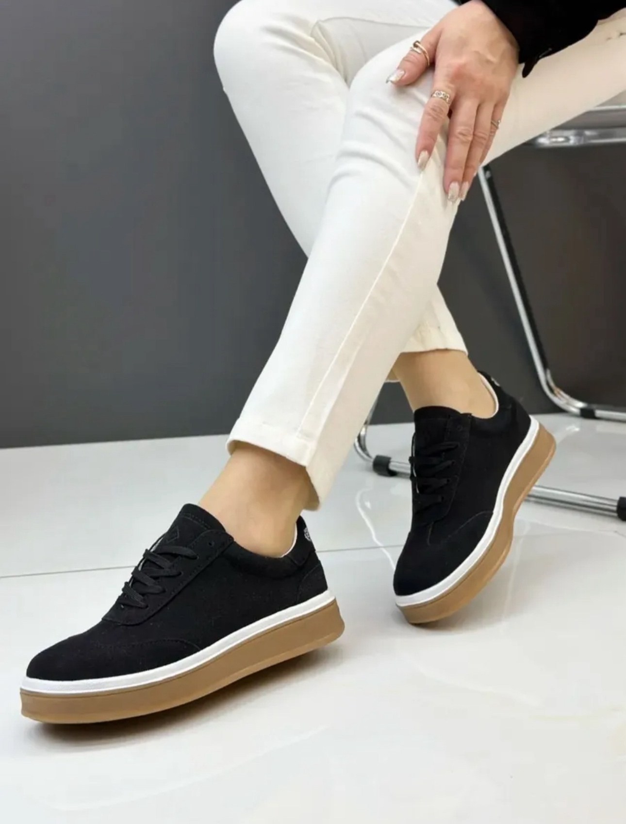 , женская,спортивная ,брендовые кроссовки,обуви