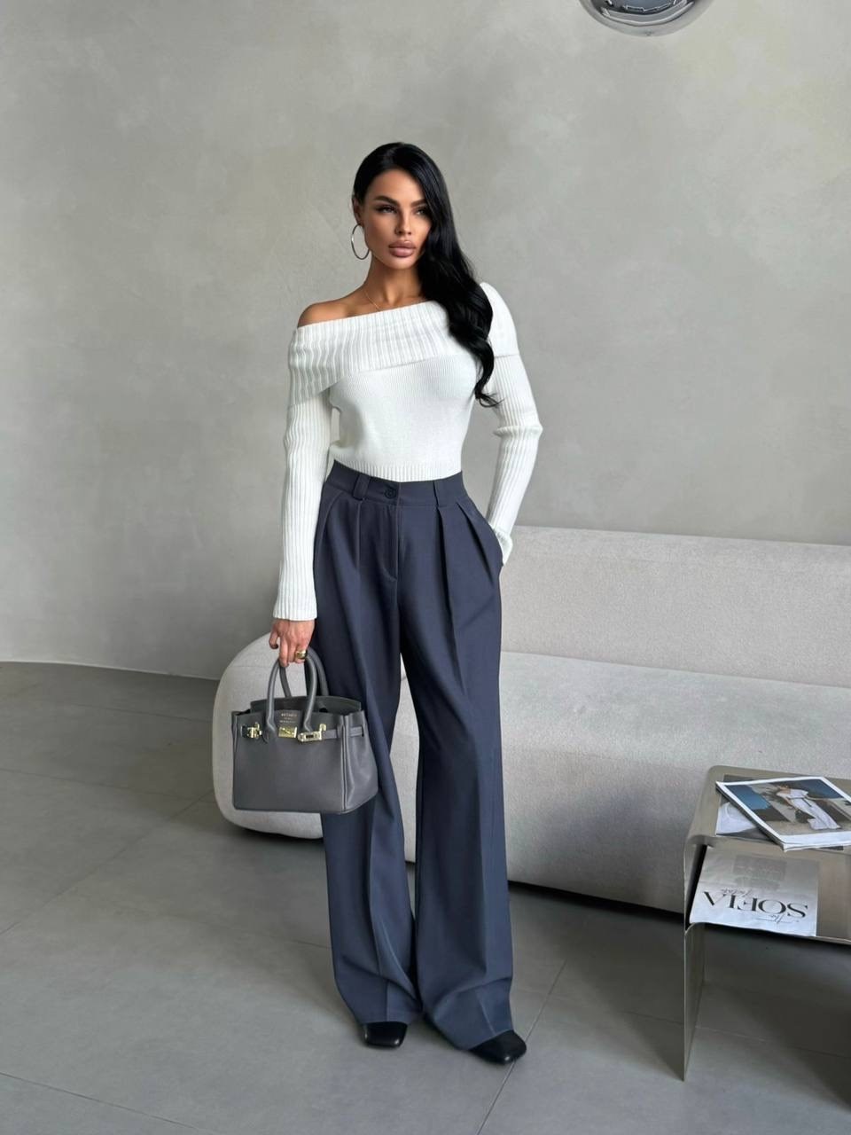 свитер с открытыми плечами,женский трикотажный свитер с открытыми плечами,женский свитер с открытыми плечами,трикотажный свитер,свитера вязаные