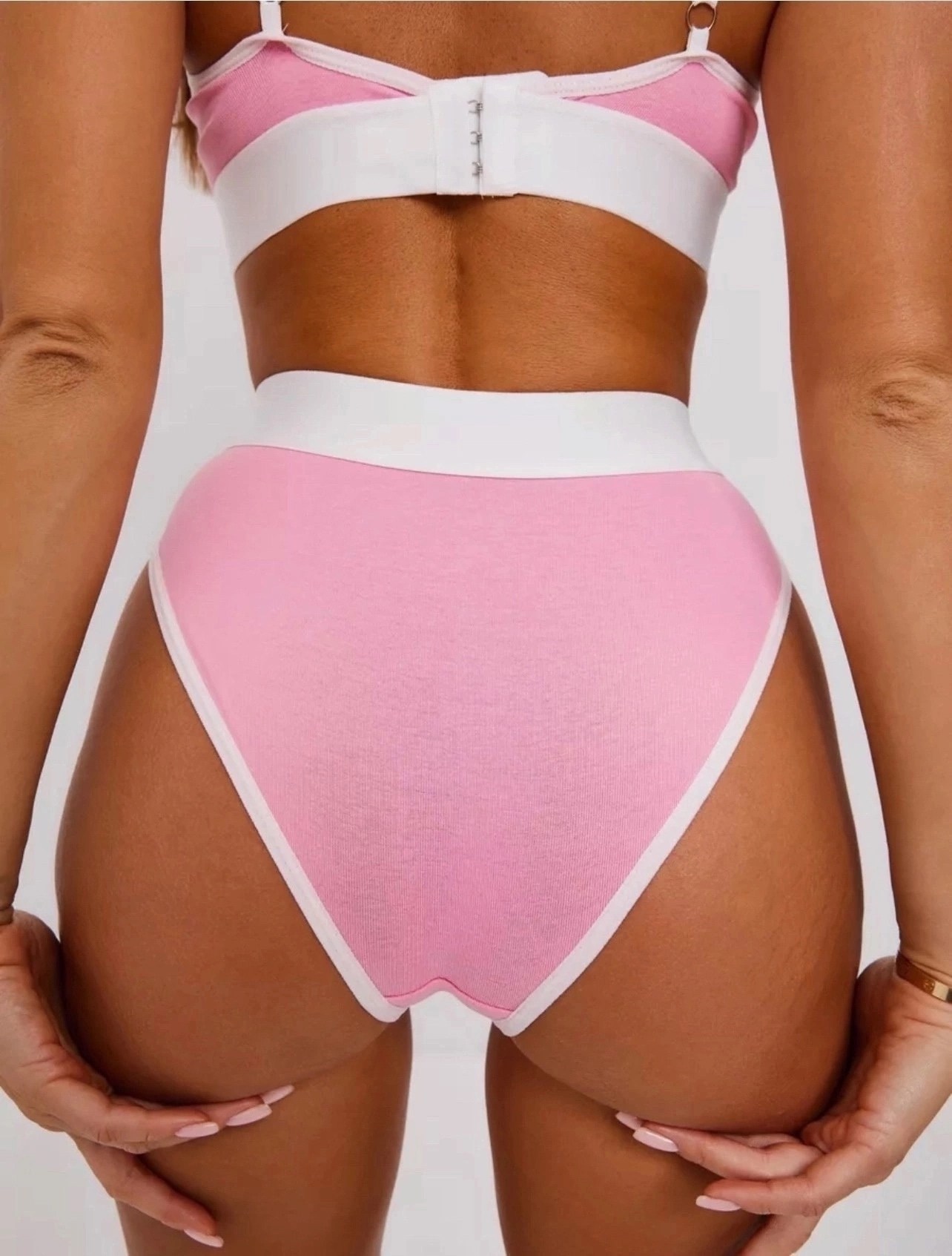 белье нижнее спортивное комплект,комплект белья женский,женский нижнее белье,нижнего белья комплект,комплекты нижнее белье женский