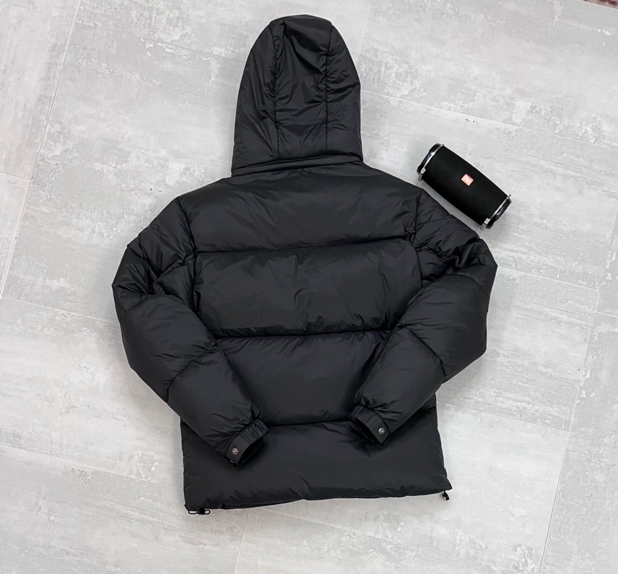 куртка мужская зимняя adidas,куртка зимняя,демисезонная куртка,зимние куртки мужские,куртка зимняя мужская tnf