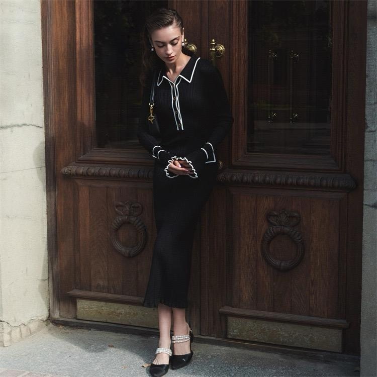 женское платье с воротником,черное вязаное платье,платье вязаное лапша,трикотажное платье,платье женское чёрное