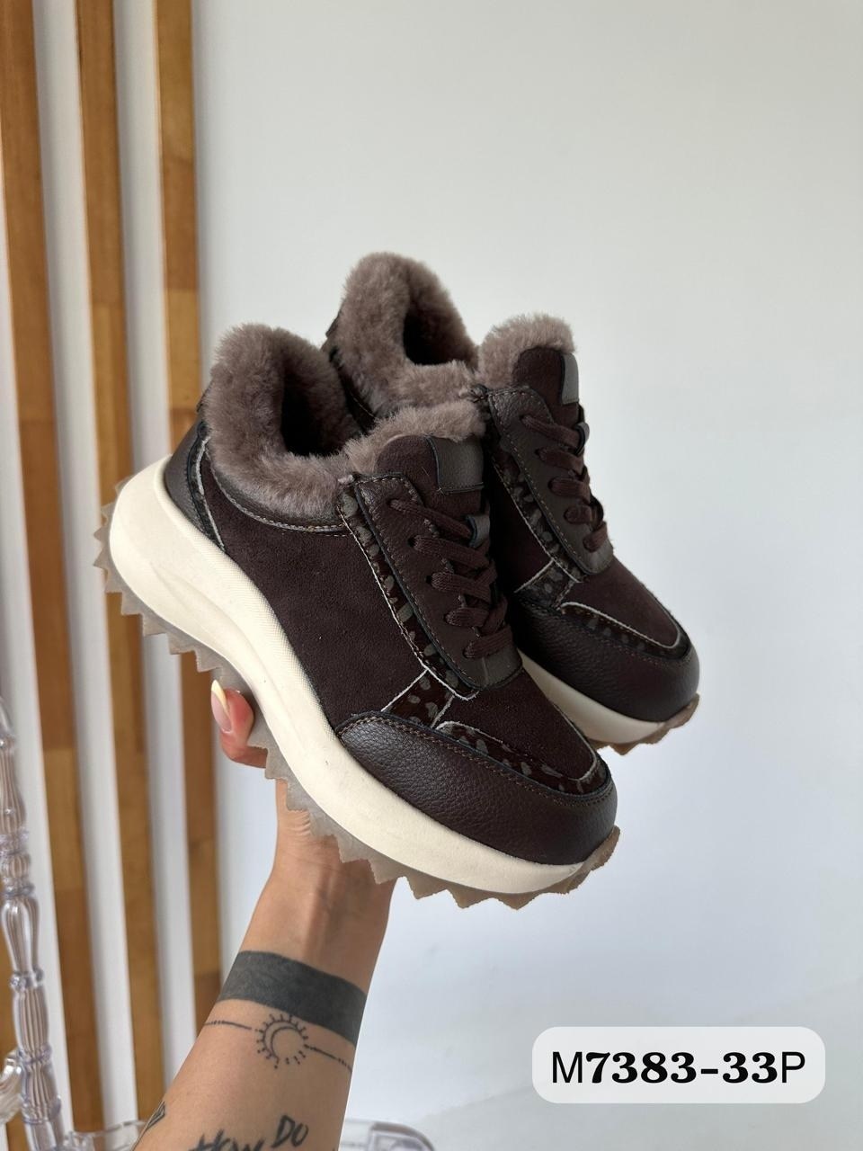 ,женские кроссовки,зимние кроссовки женские,кроссовки женские зимние с мехом,бежевые кроссовки