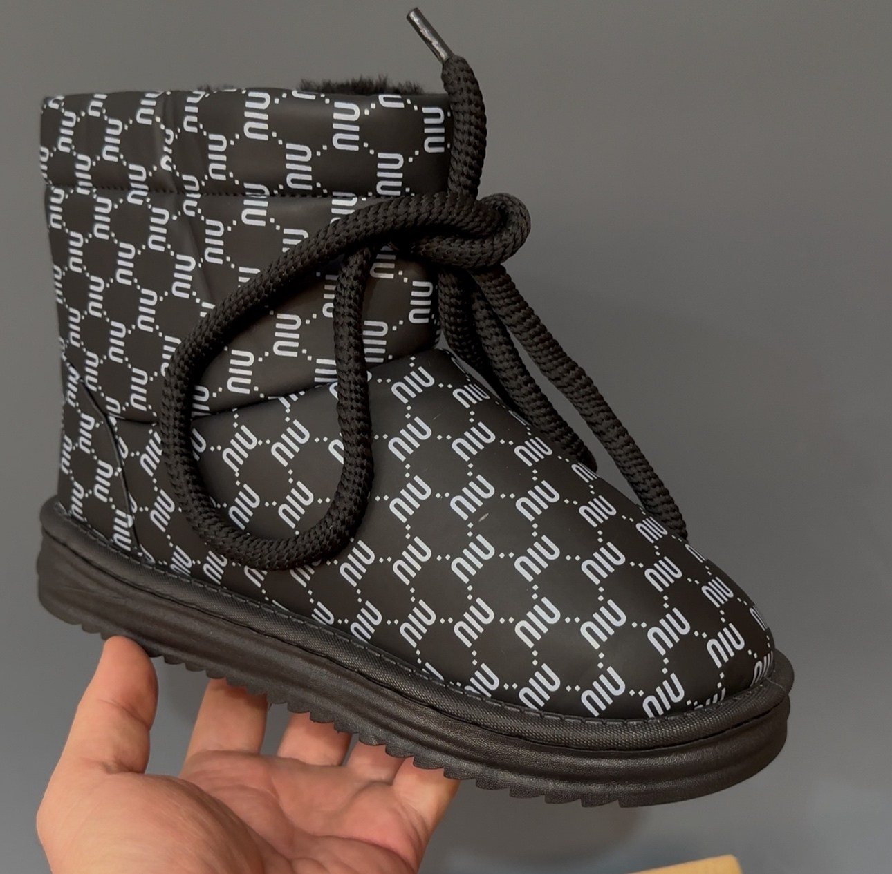 угги женские,,дутики угги,полусапоги,зимняя