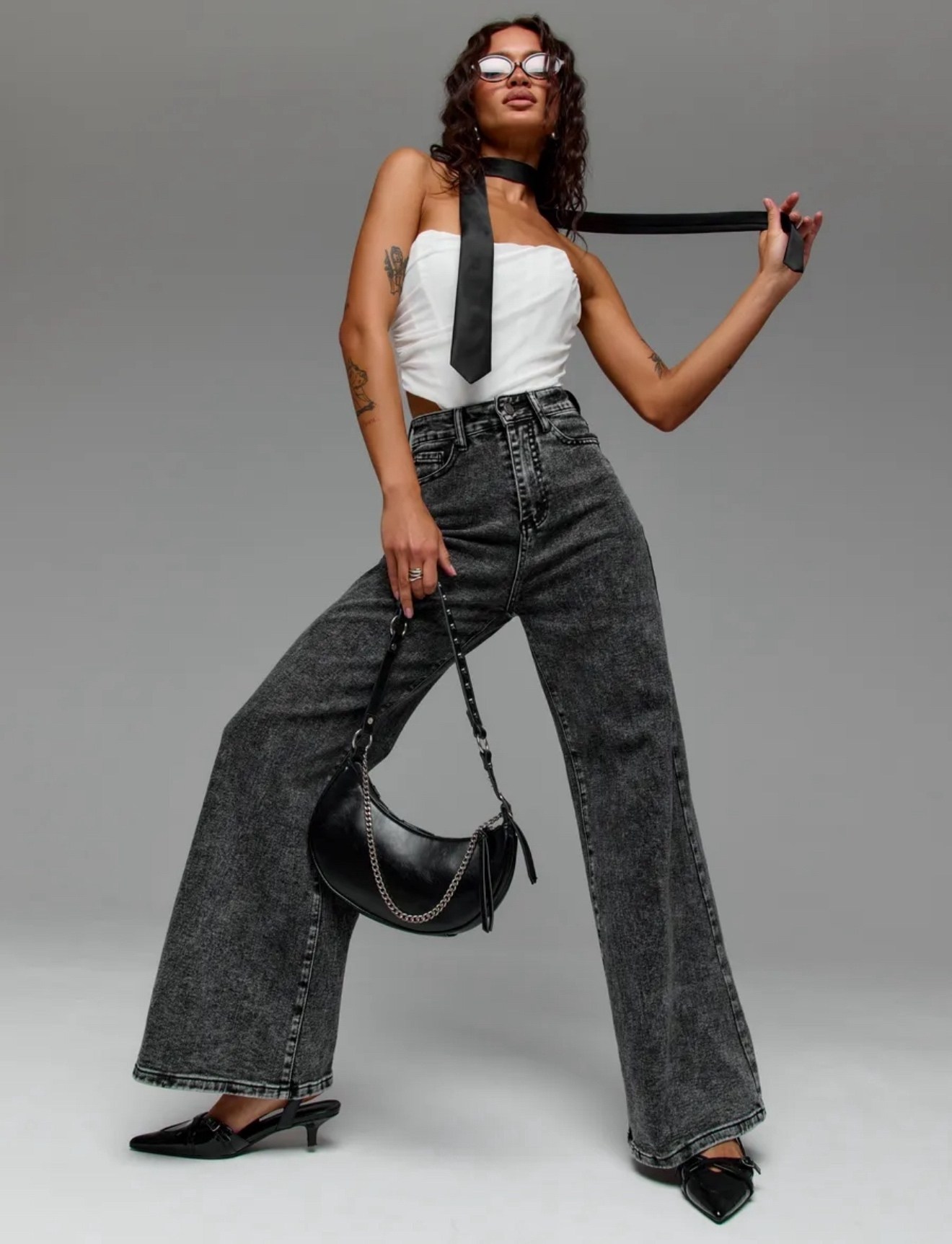 женские джинсы,широкие джинсы,джинсы женские широкие,модные джинсы,джинсы стильные