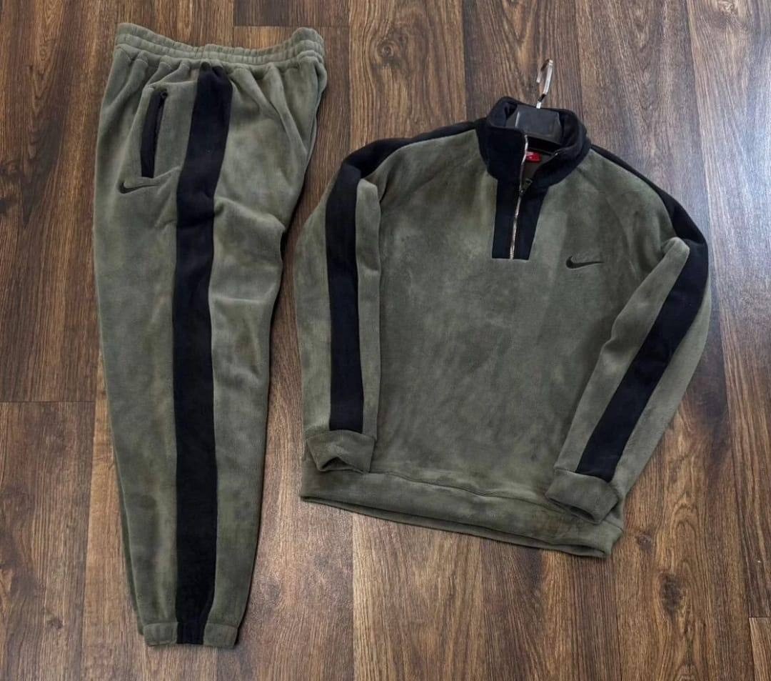 спортивный костюм nike на флисе,костюм на флисе,флисовые костюмы,костюм на флисе мужской,мужской спортивный костюм на флисе