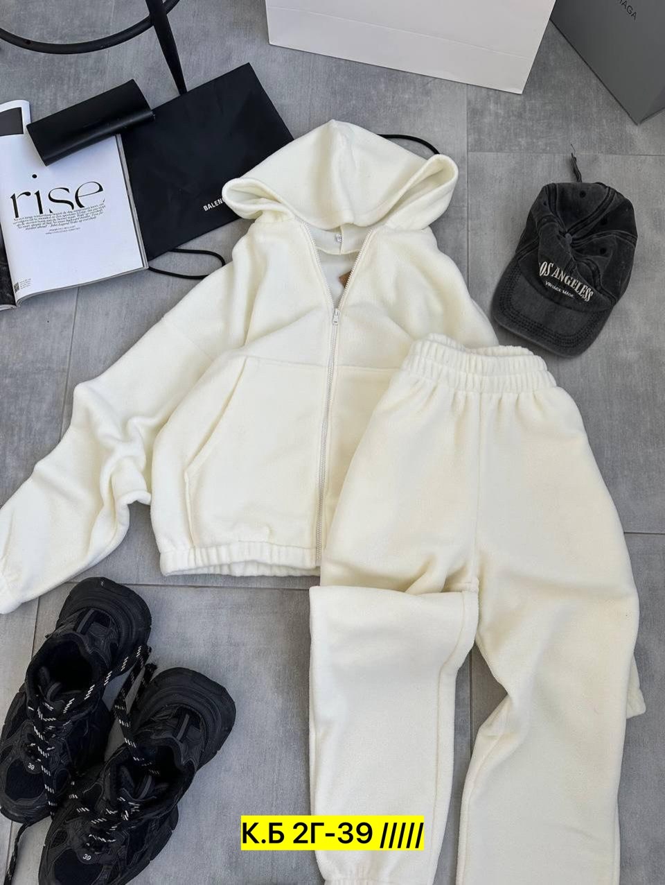 костюм на флисе,спортивный женский костюм на флисе,спортивные костюмы,спортивные костюмы женские,женский костюм на флисе