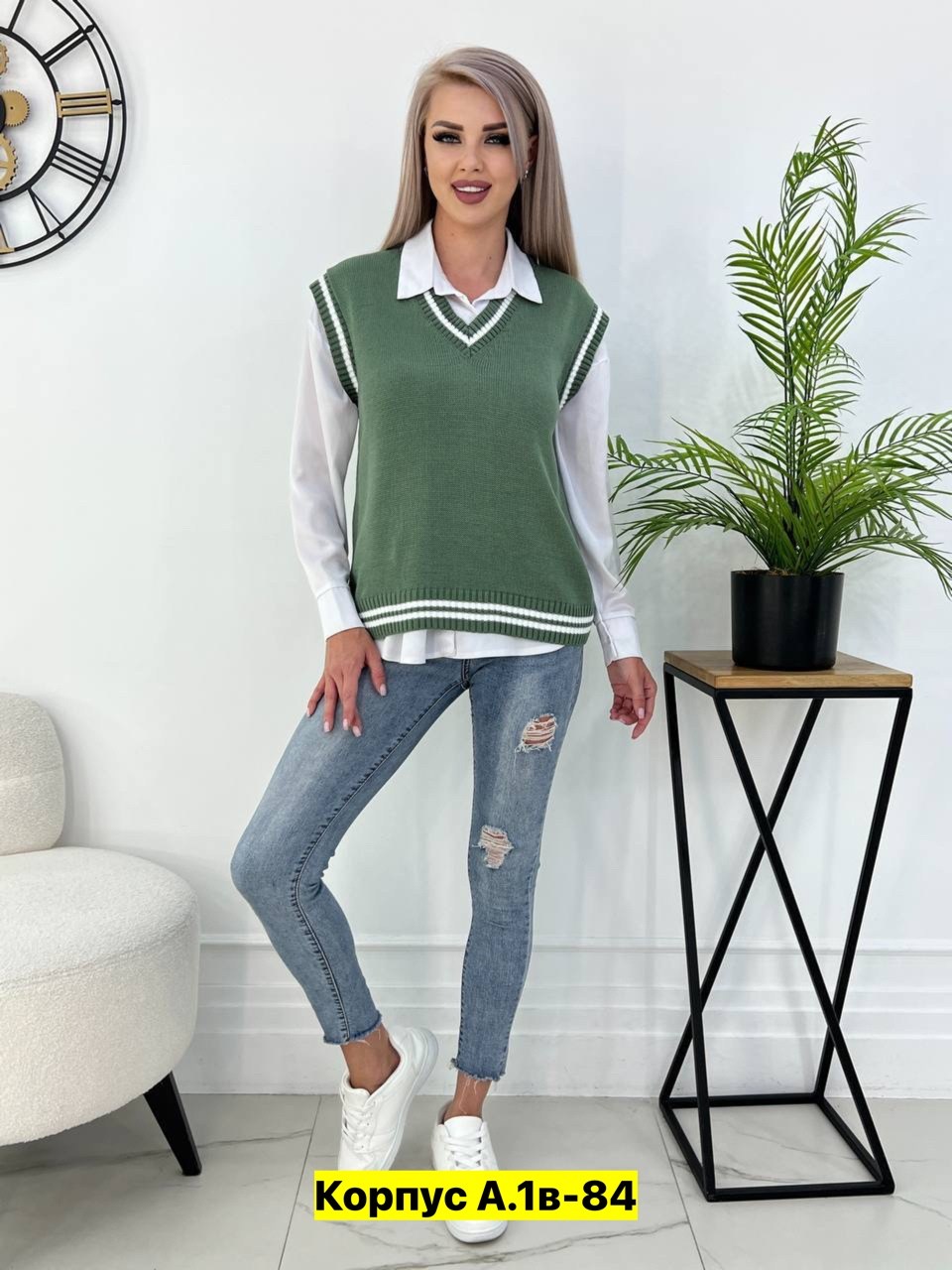 жилетка вязаная женская,вязаные женские жилеты,жилет вязаный трикотажная безрукавка,вязаная жилетка,жилет женский