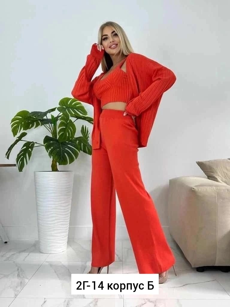 женский костюм вязаный,костюмы брючные,женские костюмы,женский брючный костюм,стильные костюмы