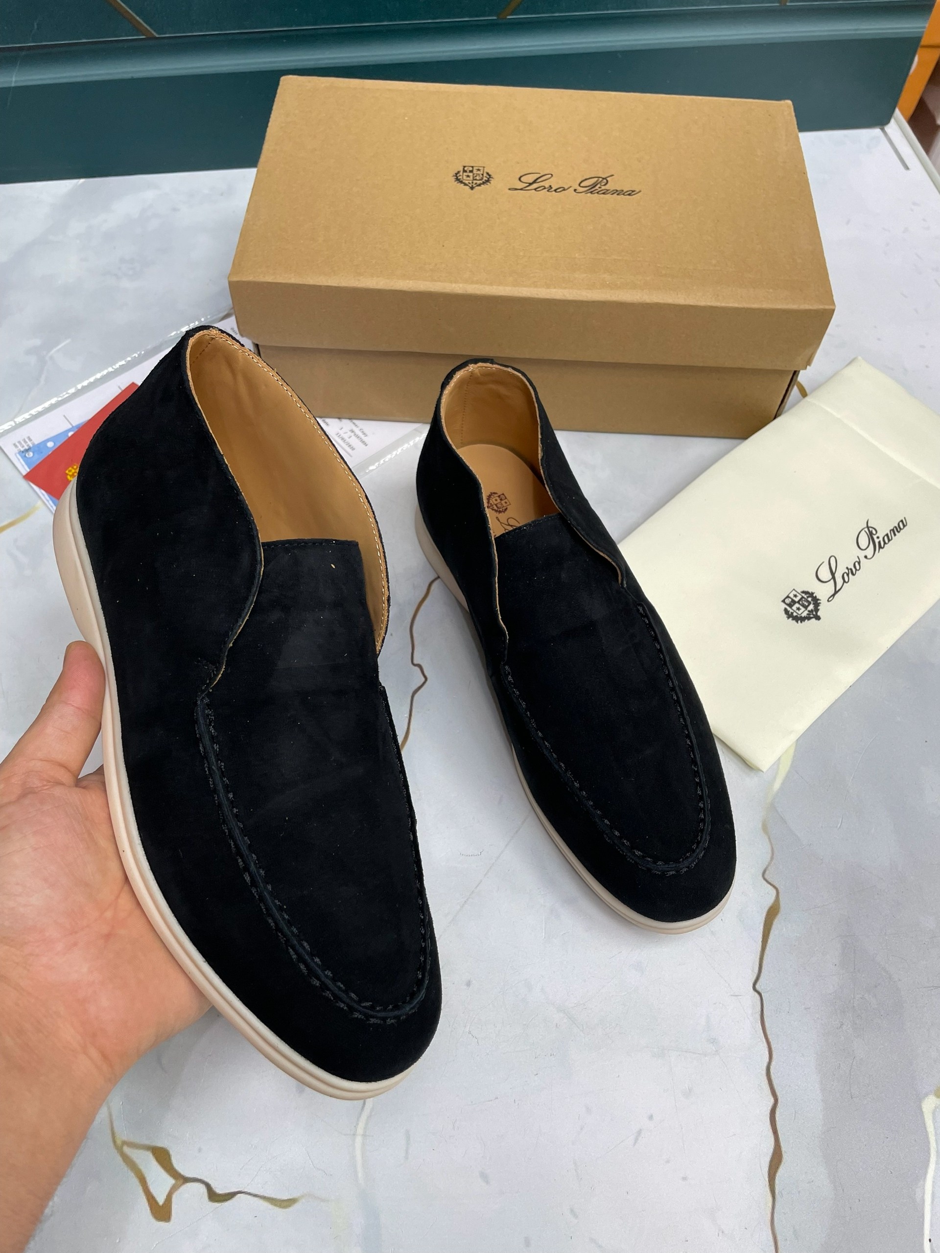 замшевые лоферы loro piana,лоферы мужские loro piana,,лоферы loro piana,лоферы из натуральной замши loro piana