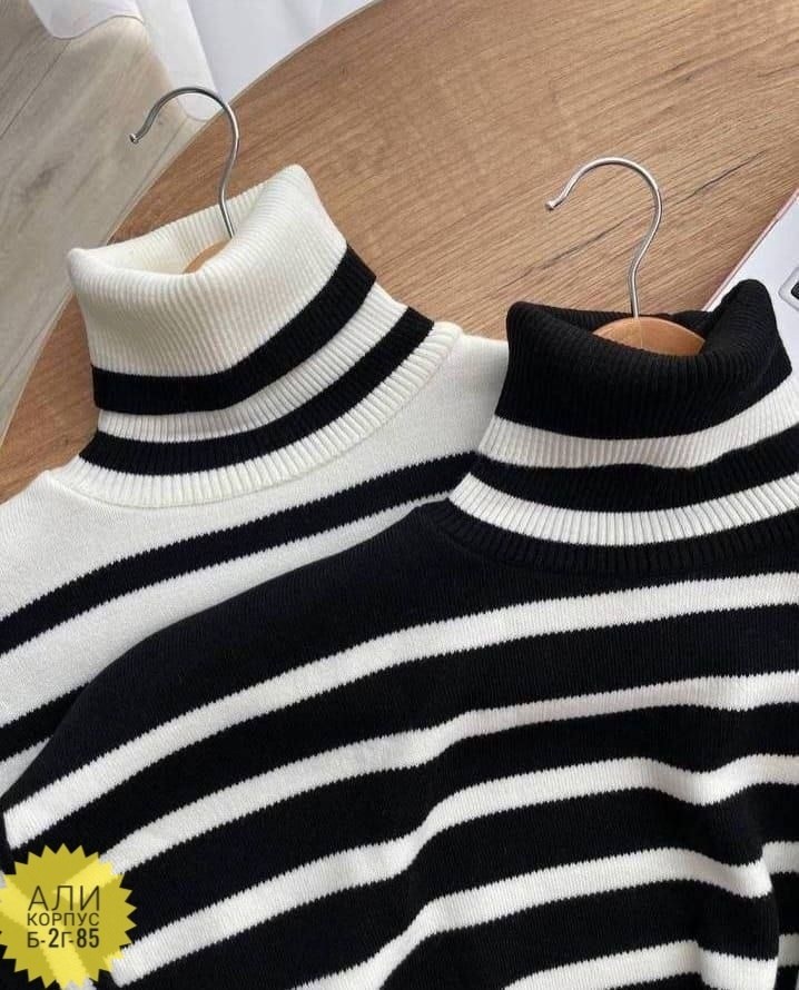 вязаный свитер оверсайз в полоску,свитер оверсайз в полоску,свитер женский в полоску,свитера туники,женский трикотажный свитер в полоску