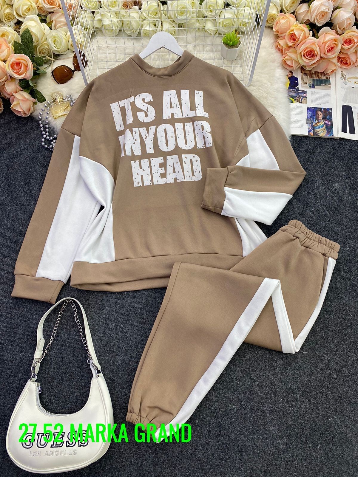 спортивный женский костюм больших размеров,cпортивный костюм больших размеров,женские костюмы спортивные,костюмы спортивные женские большие размеры,костюм женский на флисе спортивный