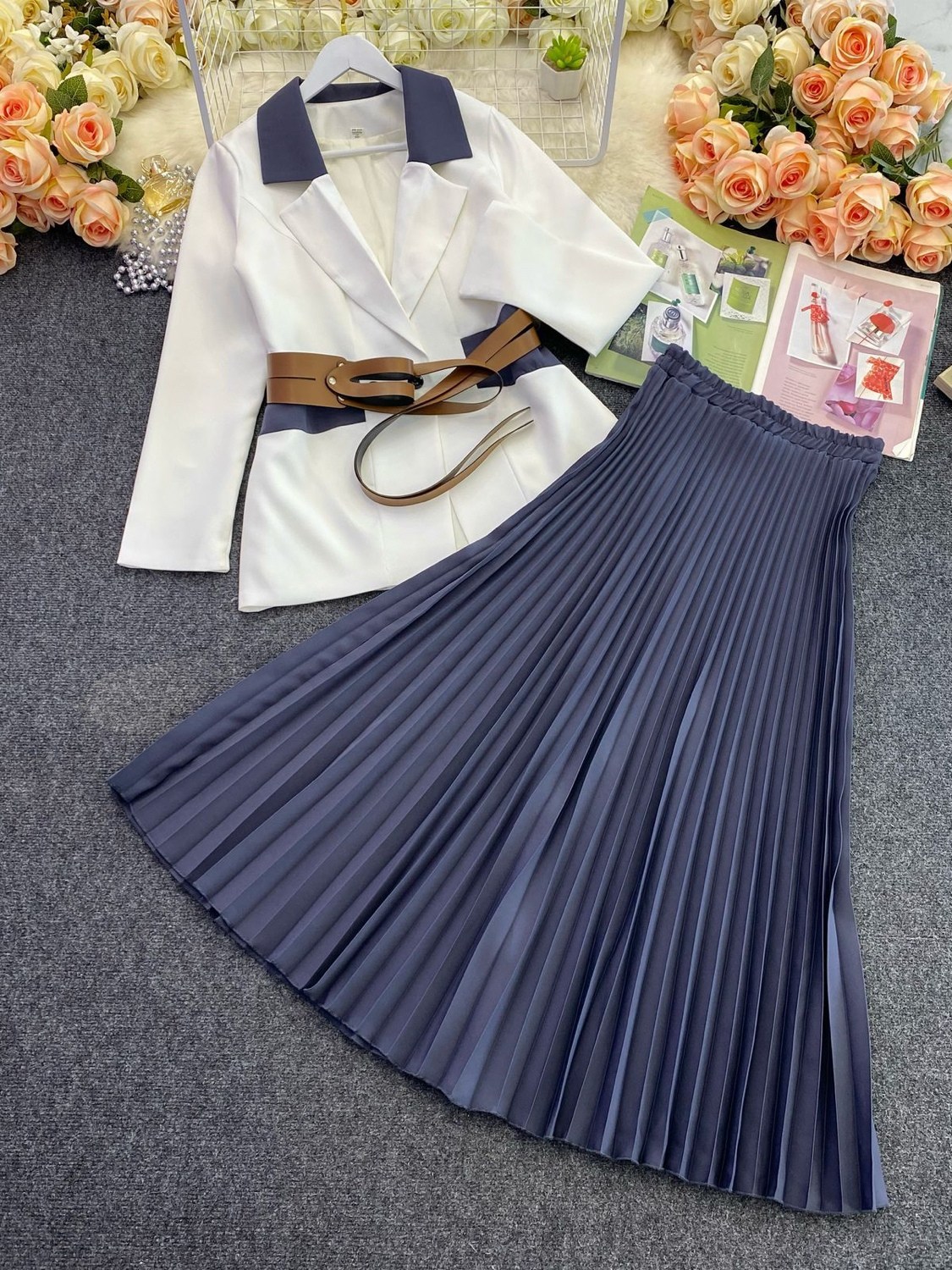 стильные женские костюмы,женские костюмы с юбкой,плиссированная юбка,женские костюмы,костюмы с юбкой
