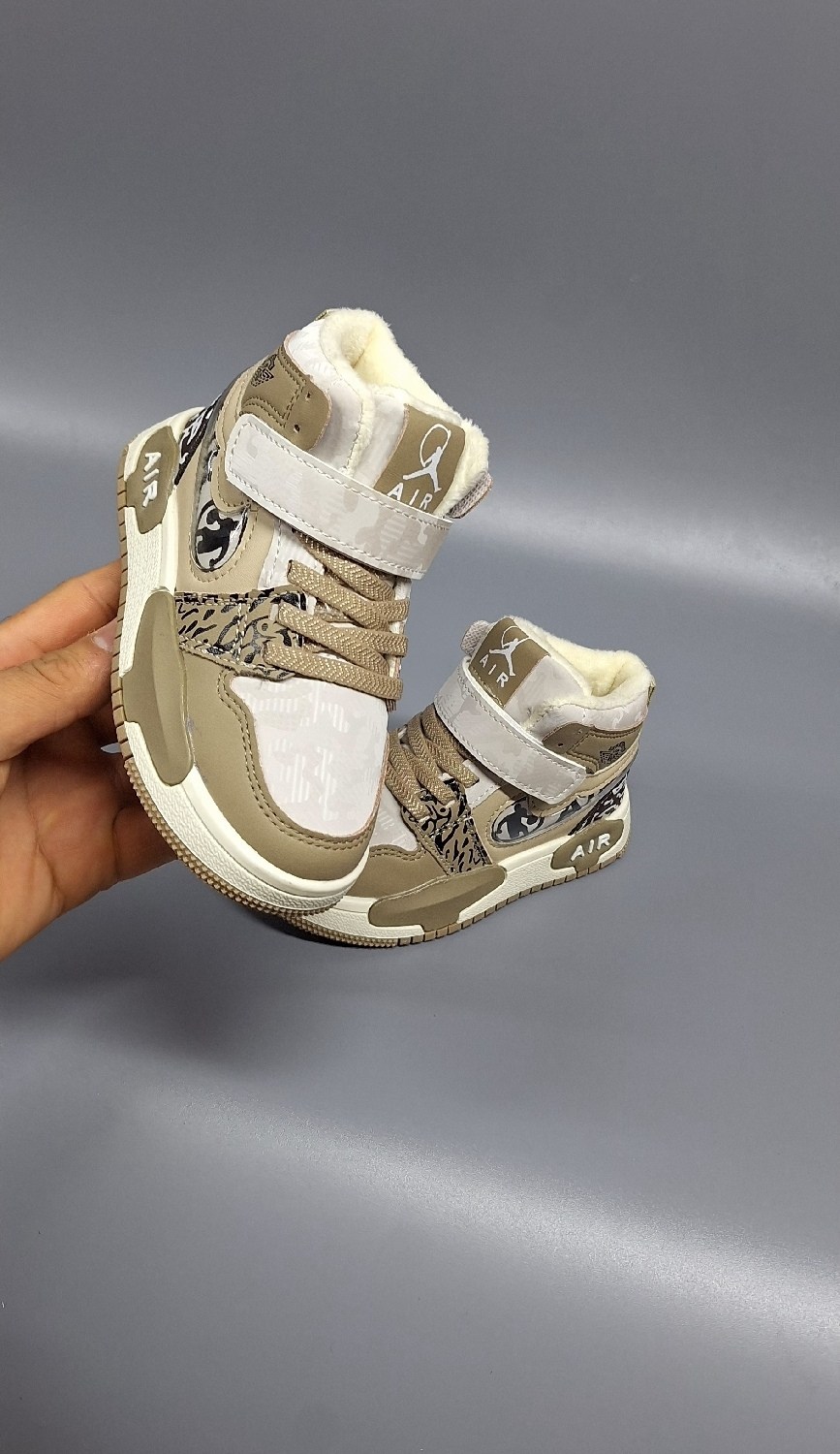 ,детские кроссовки,детская ,спортивная ,кроссовки мальчику