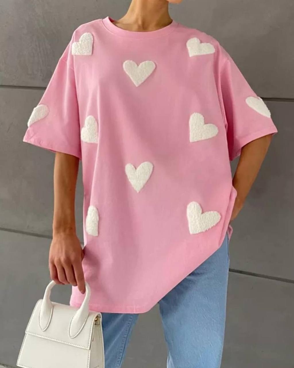 футболки женская оверсайз,футболки женская,футболка оверсайз с сердцами,футболка оверсайз с сердечками,футболка женская сердце