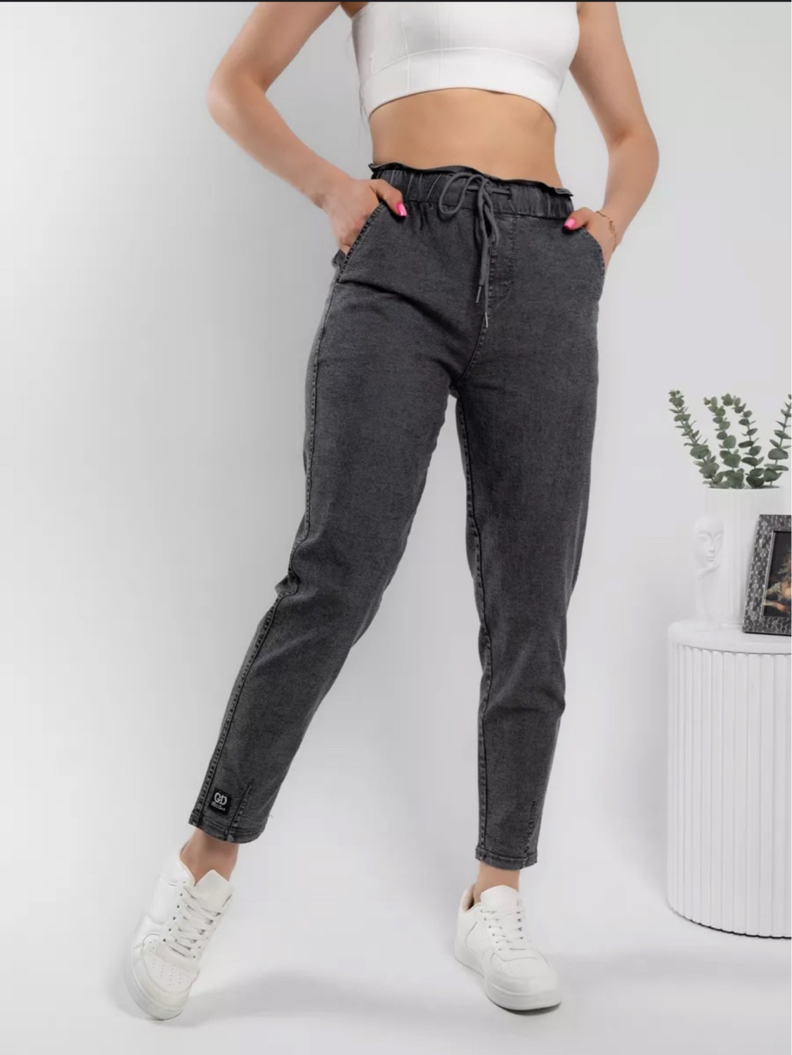 женские джинсы,джинсы женские мом бананы,джинсы женские с высокий посадкой,мом джинсы женские серые на резинке,джинсы женские серые