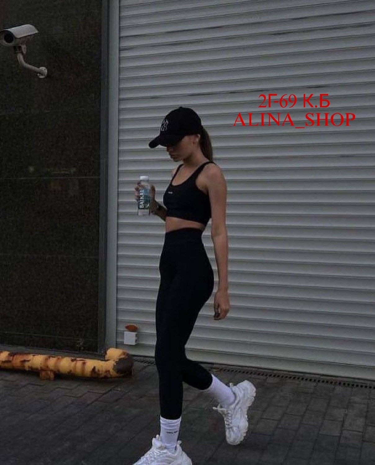 спортивное женское тело,черные леггинсы,леггинсы спортивные,женские лосин,женские леггинсы