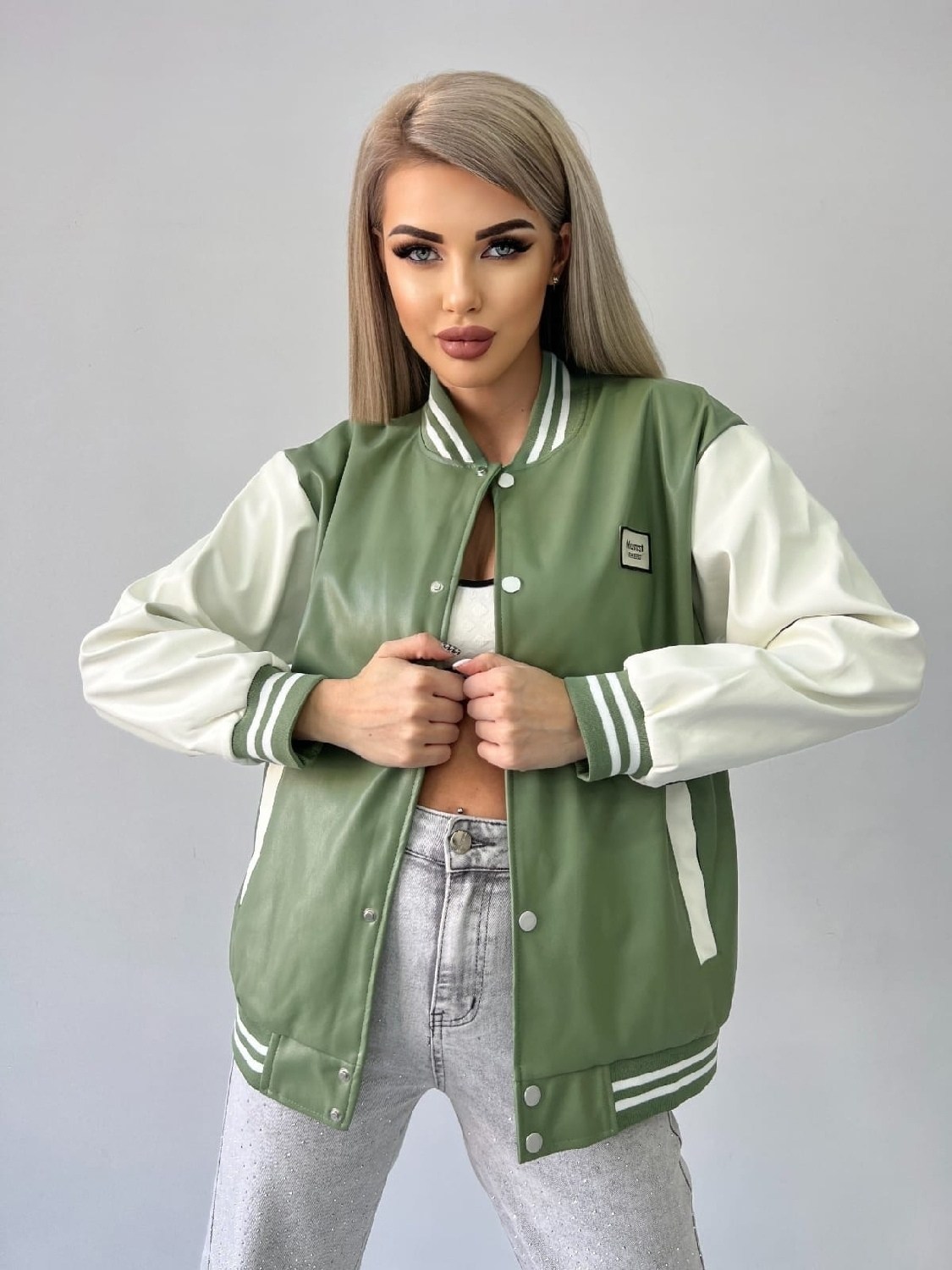 куртка бомбер женская,куртка бомбер,кожаный бомбер,бомбер женская,кожаный бомбер женский