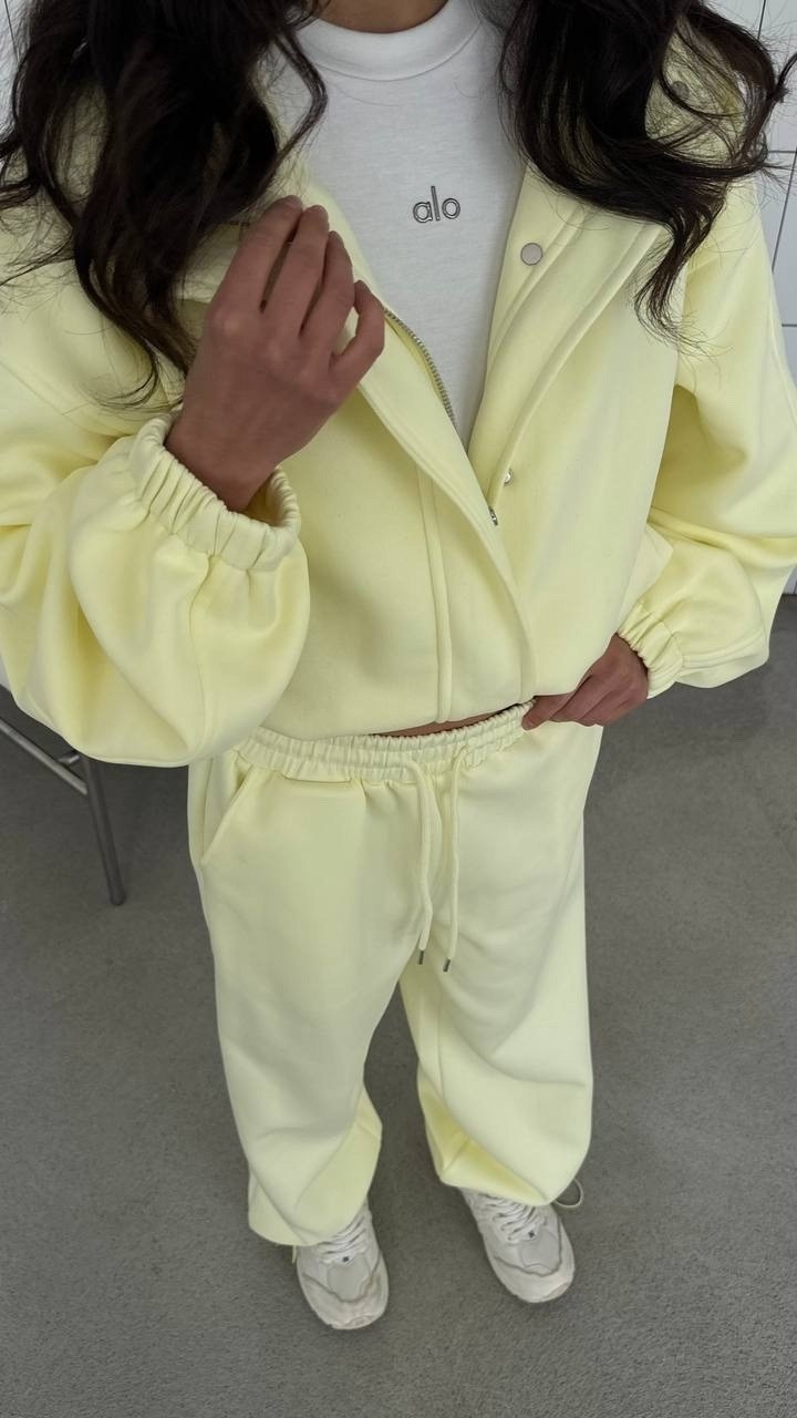 стильные костюмы,костюм со штанами,костюмы спортивные женские,спортивные костюм,женские костюмы