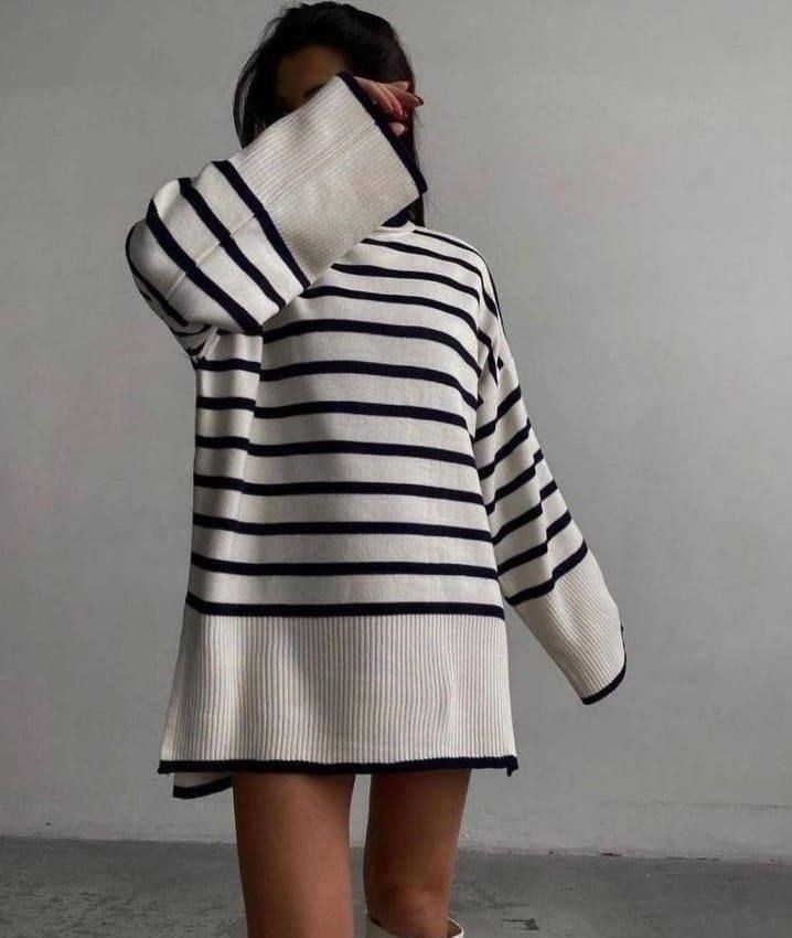 вязаный свитер оверсайз в полоску,свитер оверсайз в полоску,свитер женский в полоску,свитера туники,женский трикотажный свитер в полоску
