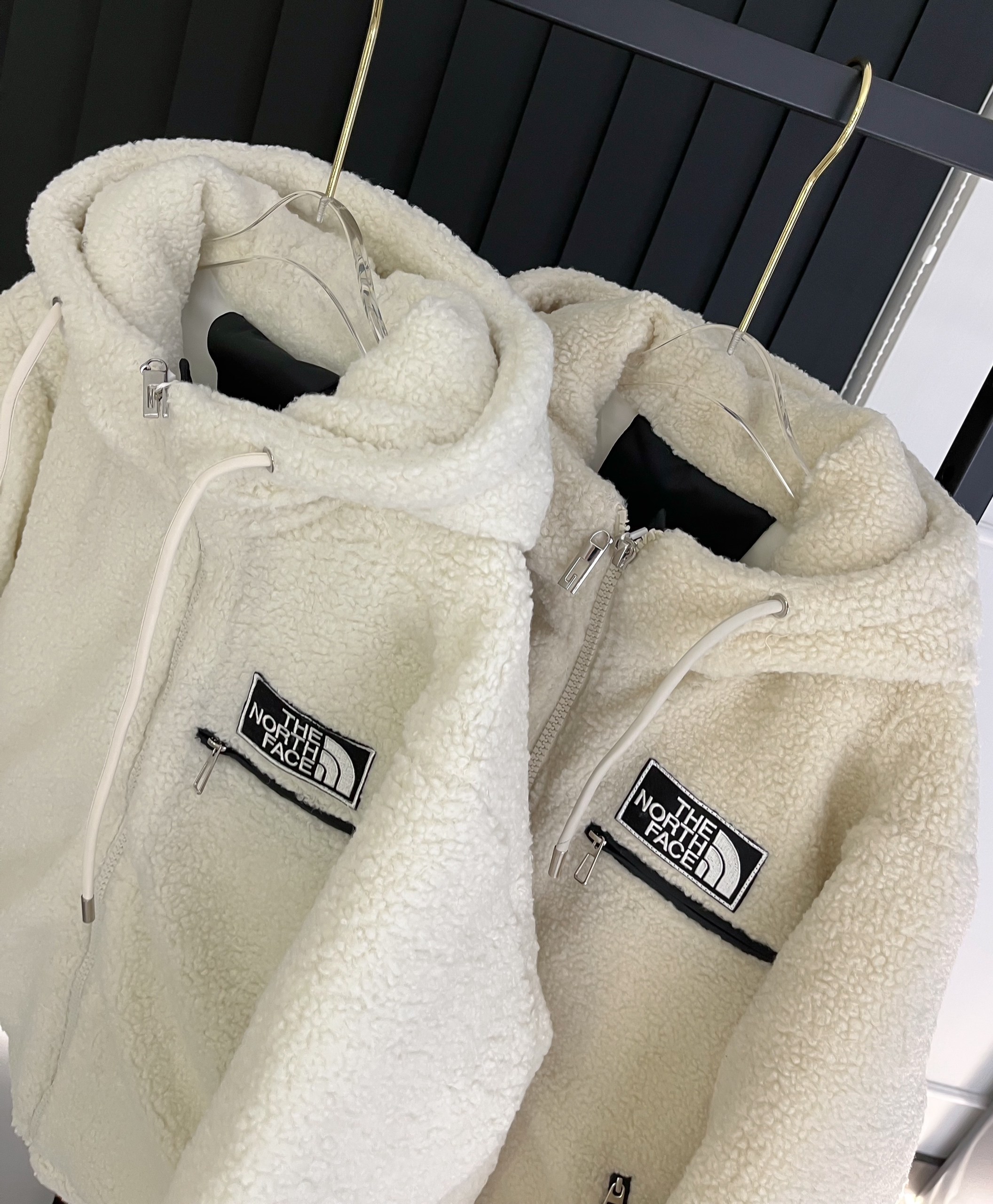 куртка меховая,зимние куртки,куртка,куртка барашек,куртка барашек tnf