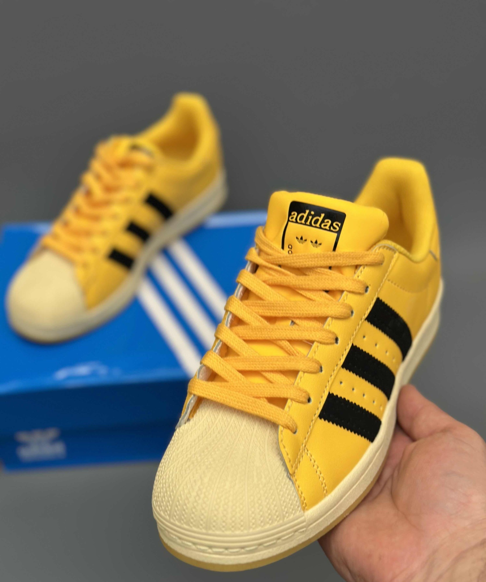 adidas originals superstar,adidas superstar yellow,адидас супер стар,adidas superstar yellow black,adidas originals superstar bold