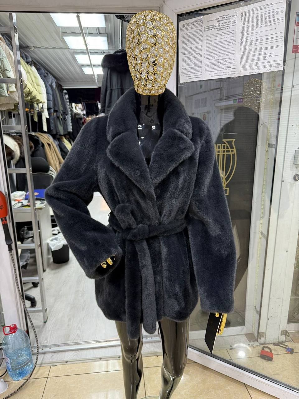 шуба искусственная,белая шуба,женская шуба,шубка,белая шубка