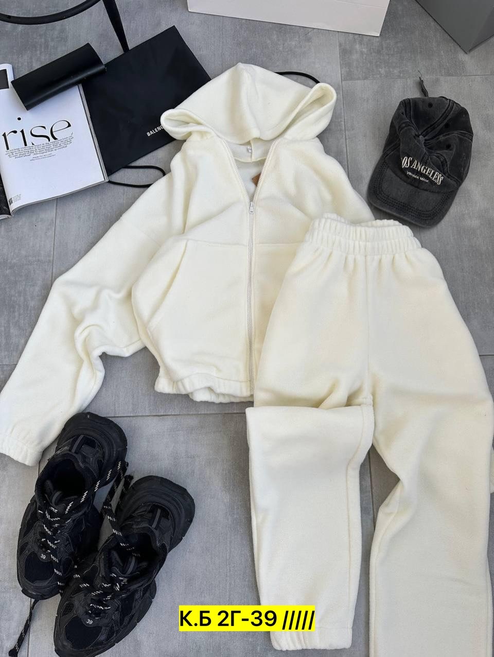 костюм на флисе,спортивный женский костюм на флисе,спортивные костюмы,спортивные костюмы женские,женский костюм на флисе