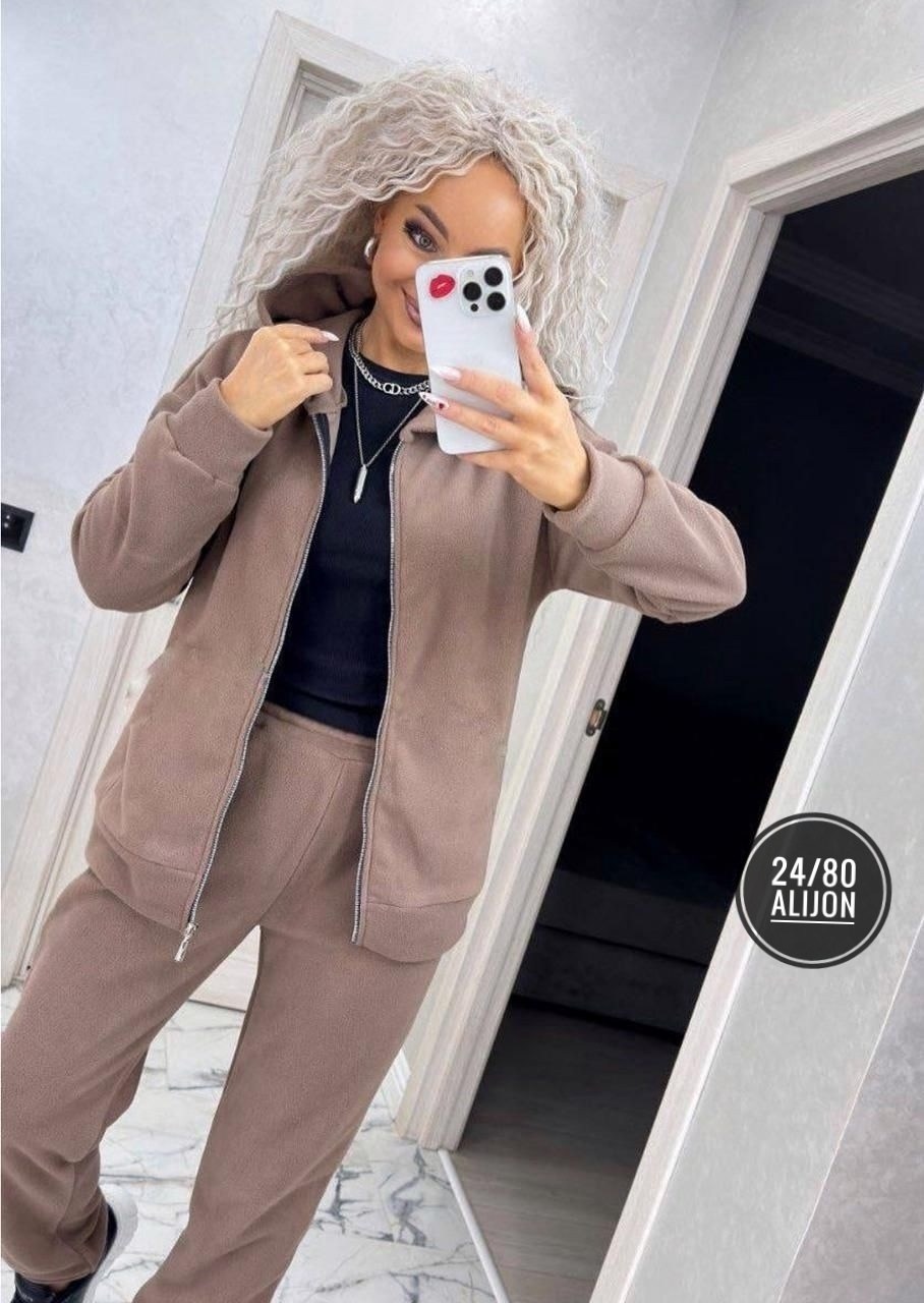 костюмы спортивные женские,велюровый спортивная костюм,костюм на флисе,костюм женский на флисе,стильные костюмы