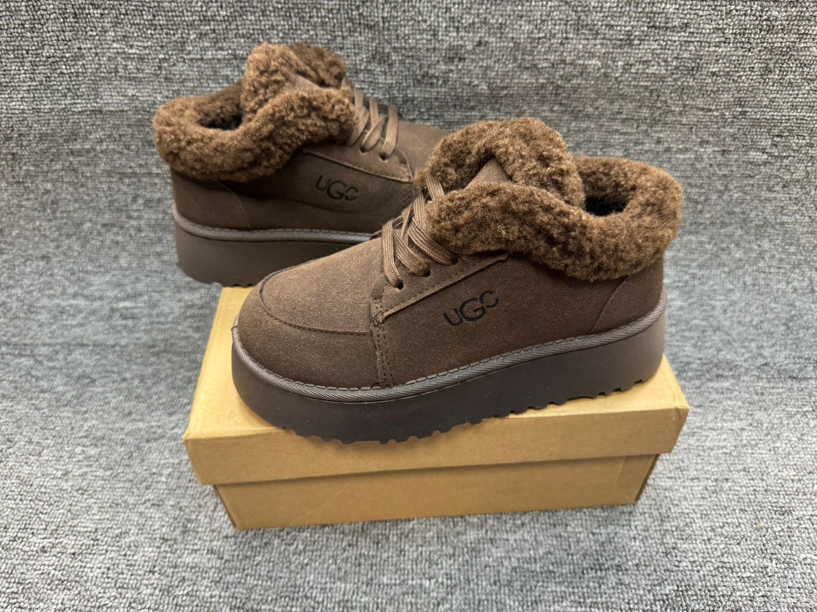 ,зимняя женская ,ботинка женские зимние,зимние кроссовки,кроссовки зимние женские