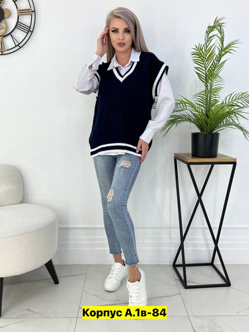 жилетка вязаная женская,вязаные женские жилеты,жилет вязаный трикотажная безрукавка,вязаная жилетка,жилет женский