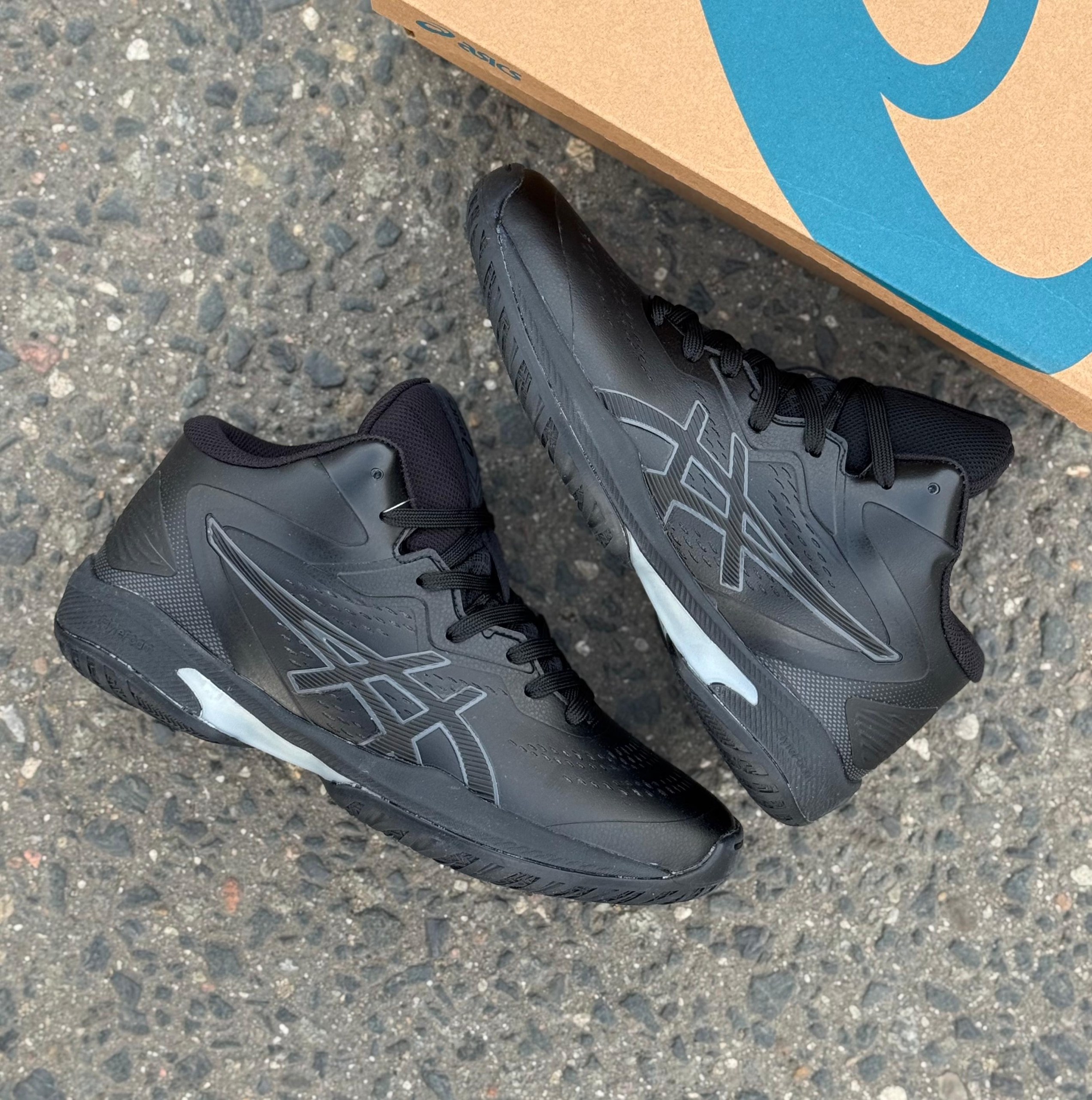 asics кроссовки,кроссовки,баскетбольная ,кроссовки мужские asics,баскетбольные кроссовки