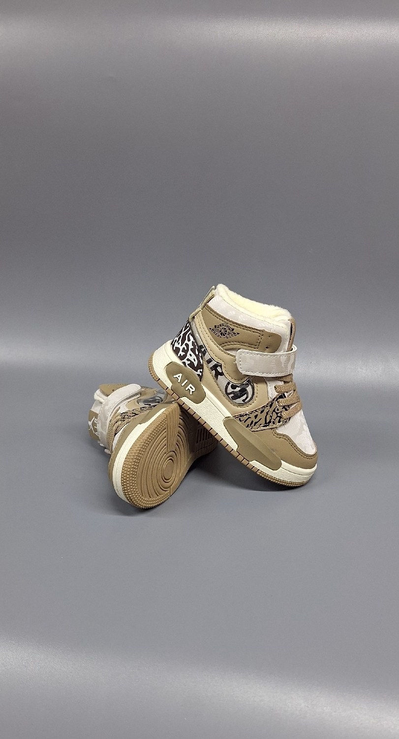 ,детские кроссовки,детская ,спортивная ,кроссовки мальчику