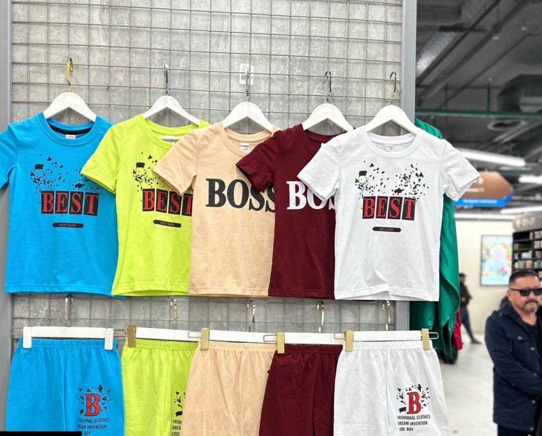 костюм шорты и футболка для мальчика под бренд,костюм футболки шорты со стичем,фуси kids костюм для мальчика футболка с шортами,костюм для мальчика футболка шорты,летний костюм для мальчика