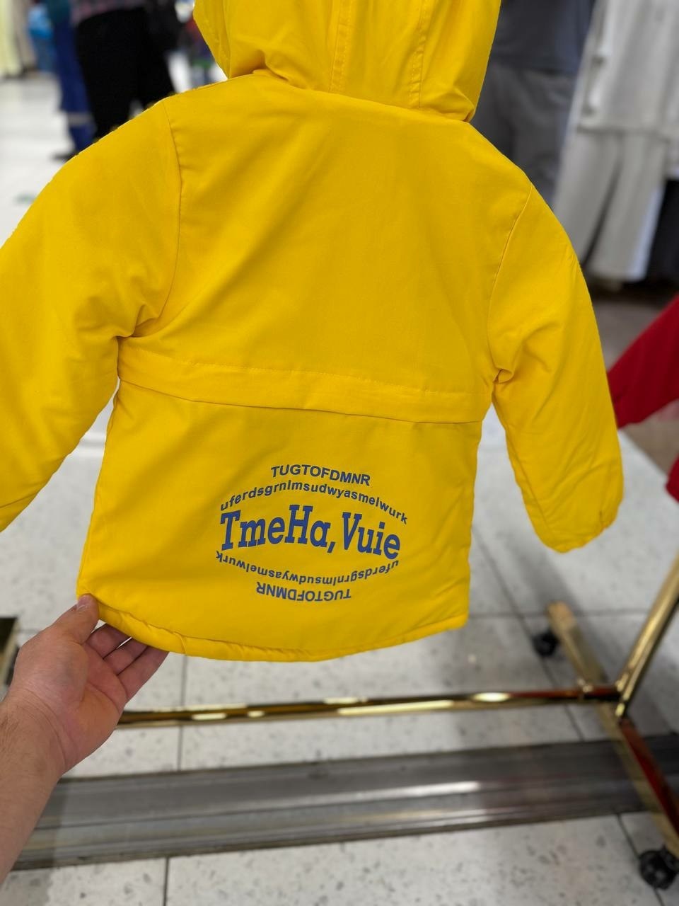 куртка для мальчика демисезонная,куртка демисезонная,желтая куртка,куртка для мальчика,детская демисезонная куртка