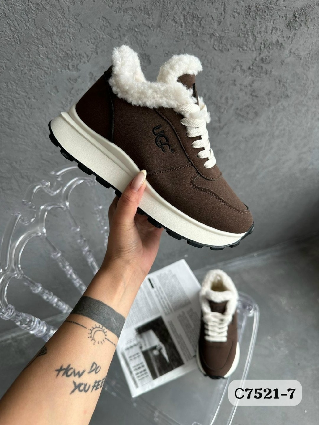 зимние кроссовки женские,кроссовки женскиe,,стильные зимние кроссовки,кроссовки зимнее